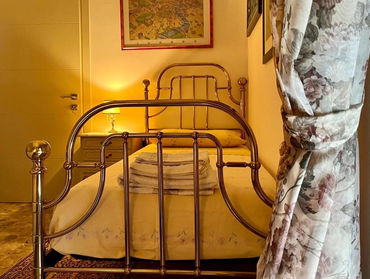 B&B Pergolesi Verona Bagian luar foto